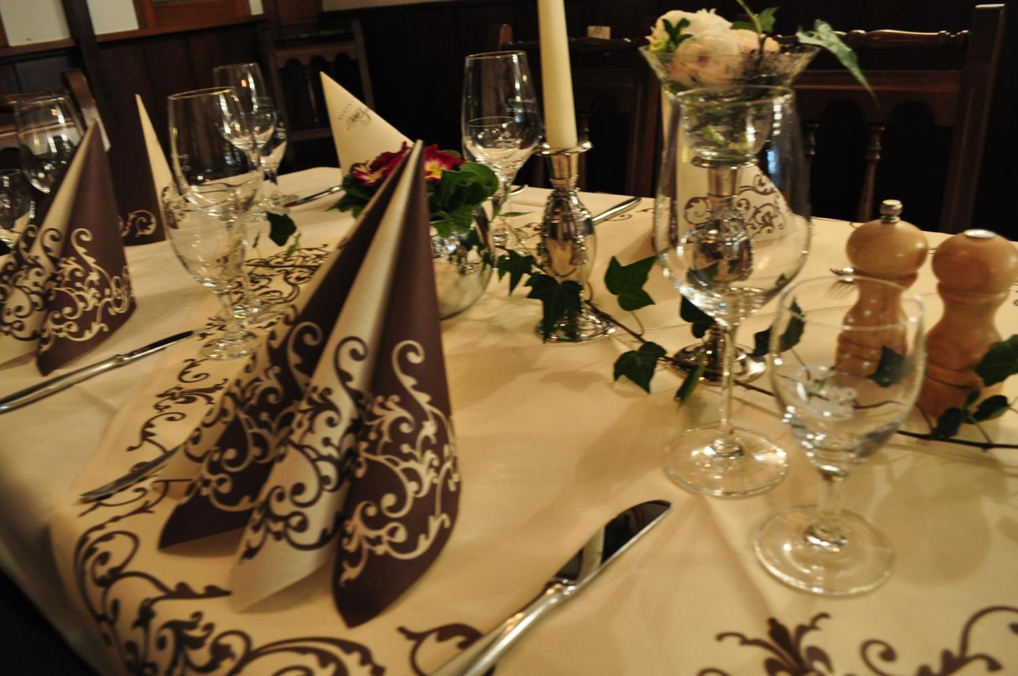 Altes Gasthaus Kuhr - Hotel & Restaurant Papenburg Dış mekan fotoğraf