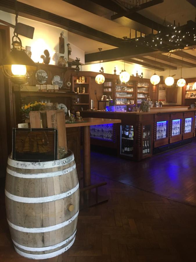 Altes Gasthaus Kuhr - Hotel & Restaurant Papenburg Dış mekan fotoğraf